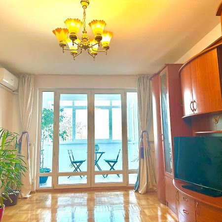 Vintage Bucharest Apartment Exterior foto